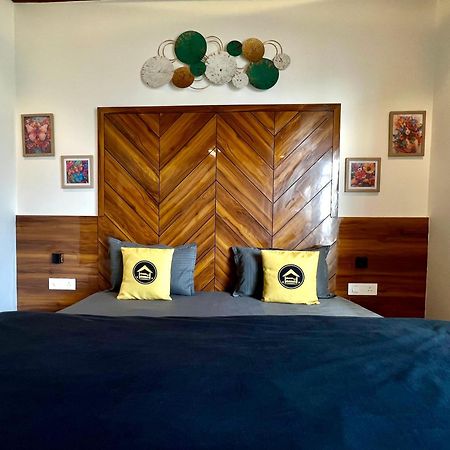The Hosteller Rishikesh, Upper Tapovan ภายนอก รูปภาพ