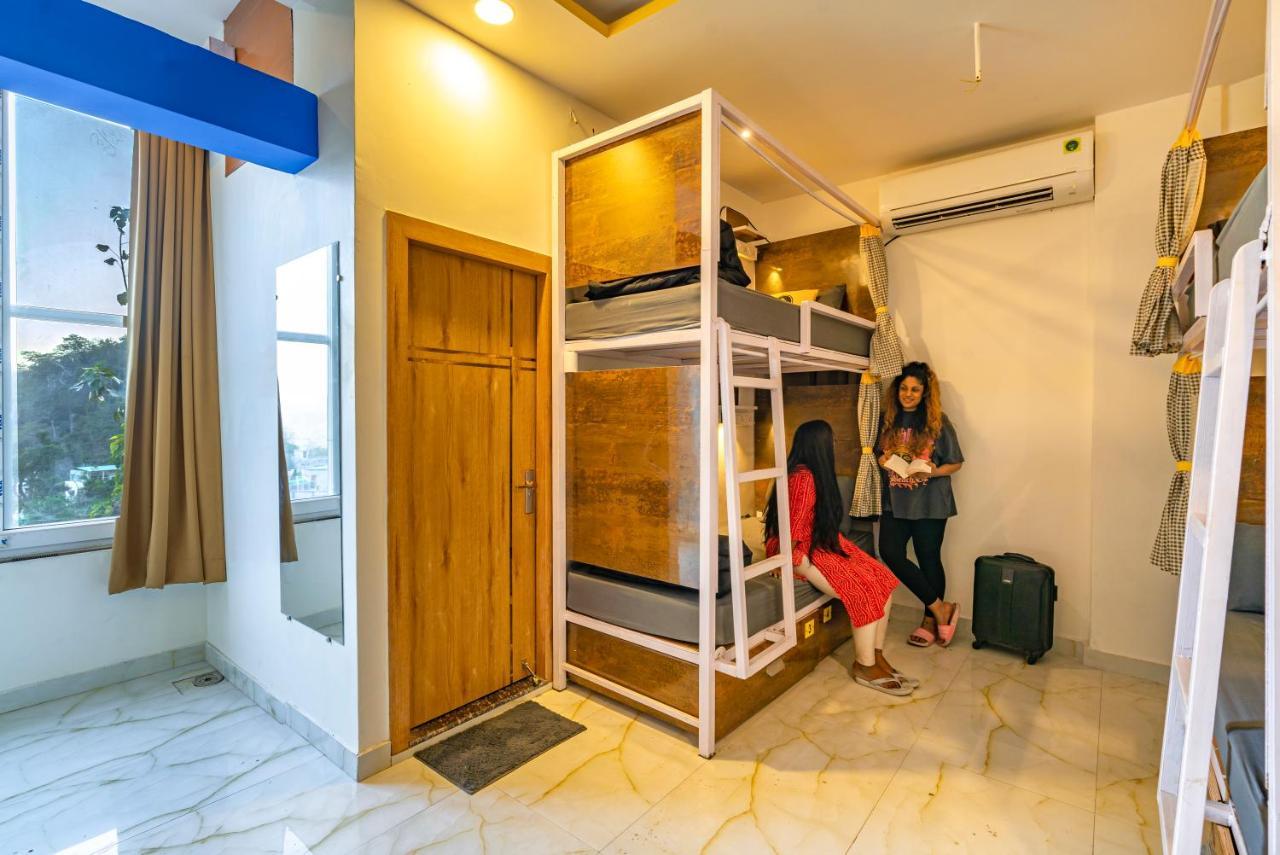 The Hosteller Rishikesh, Upper Tapovan ภายนอก รูปภาพ