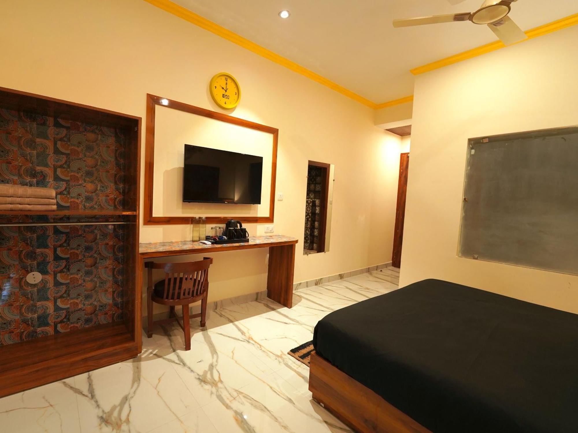 The Hosteller Rishikesh, Upper Tapovan ภายนอก รูปภาพ